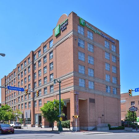 Holiday Inn Express & Suites Buffalo Downtown, An Ihg Hotel Eksteriør bilde